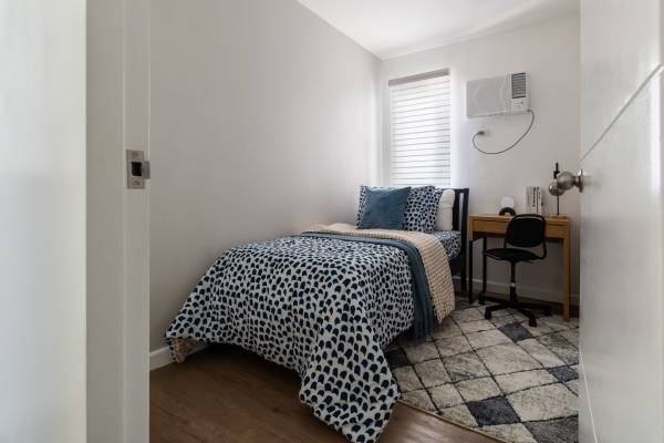 Traveo Residences