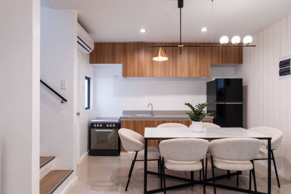 Traveo Residences Bedroom