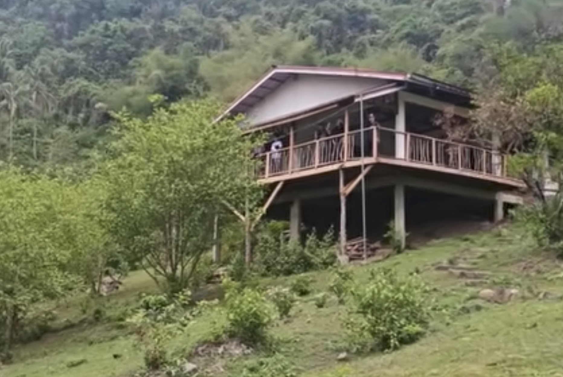 Farm house with Laguna Lake views in Pagsanjan, Laguna